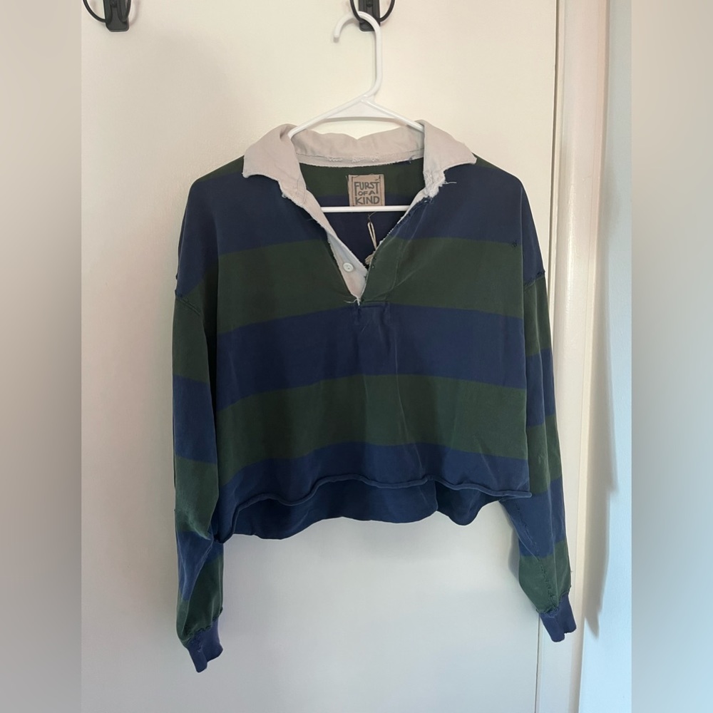 Vintage Furst of a Kind Uniquely Handmade, long sleeve crop, one size